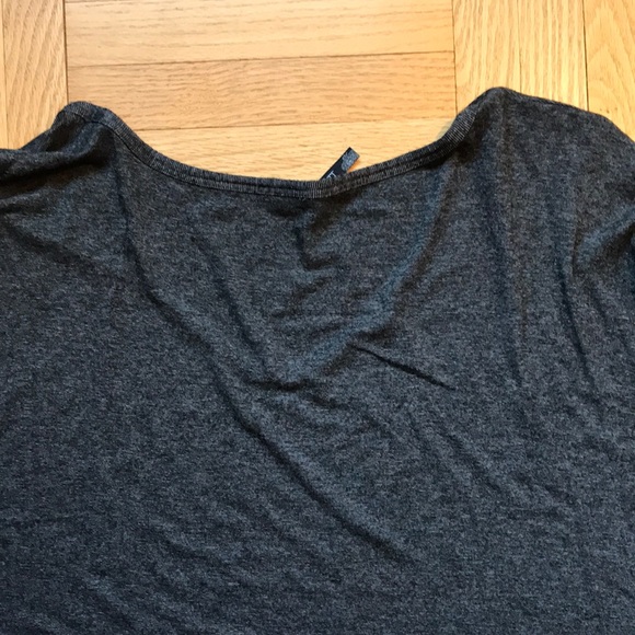 B JJ grey V neck asymmetrical tunic 3/4 sleeves - Picture 7 of 7